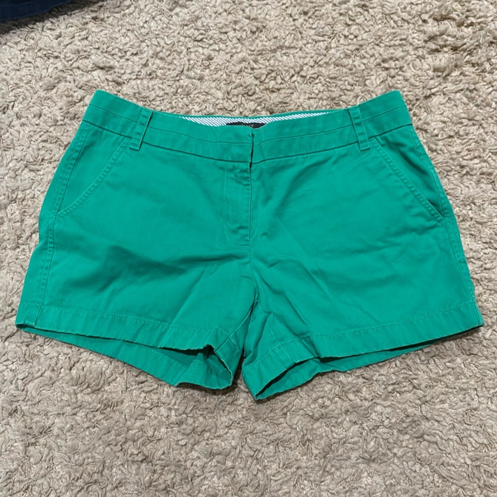 J Crew Chino Women’s 4” Shorts Kelly Green size 8